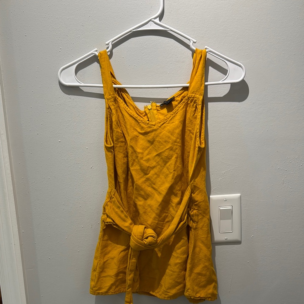Ann Taylor Gold Tie Front Sleeveless Tank Top